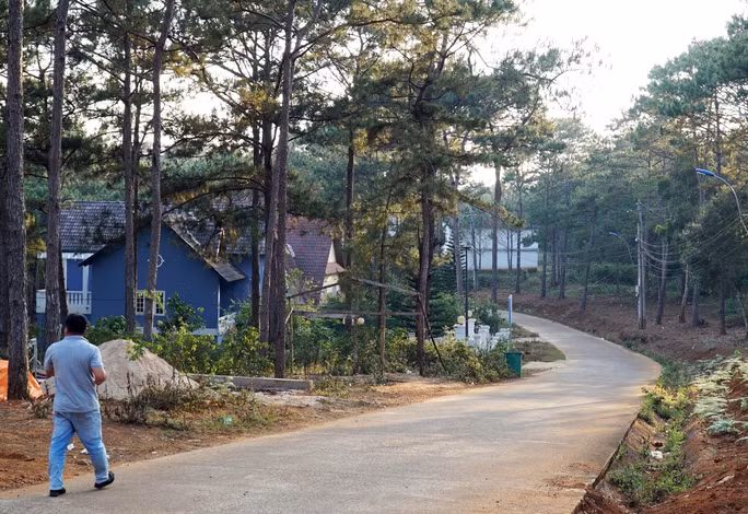 UBND huyện Kon Plông vừa bị phát hiện thêm đã giao trái luật 16 lô đất biệt thự tại thị trấn Măng Đen