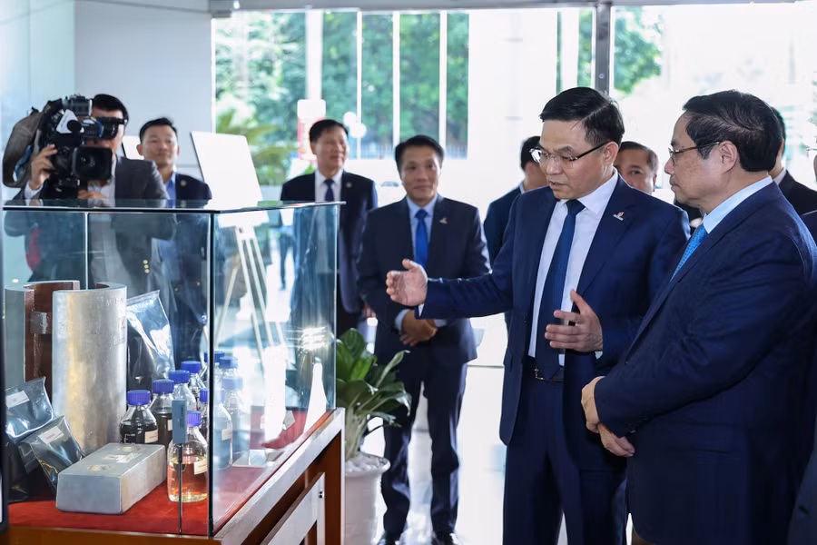 Năm 2023, toàn Tập đoàn đã hoàn thành và hoàn thành vượt mức cao tất cả các chỉ tiêu về sản xuất kinh doanh - Ảnh: VGP/Nhật Bắc