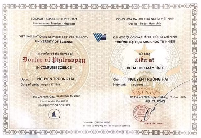 Bằng tiến sĩ của ông Nguyễn Trường Hải được Trường ĐH Khoa học tự nhiên, ĐH Quốc gia TP.HCM xác nhận không có trong dữ liệu văn bằng của trường. ẢNH DO TRƯỜNG CUNG CẤP