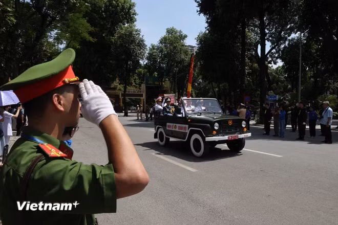 vnp_tiendua16.jpg