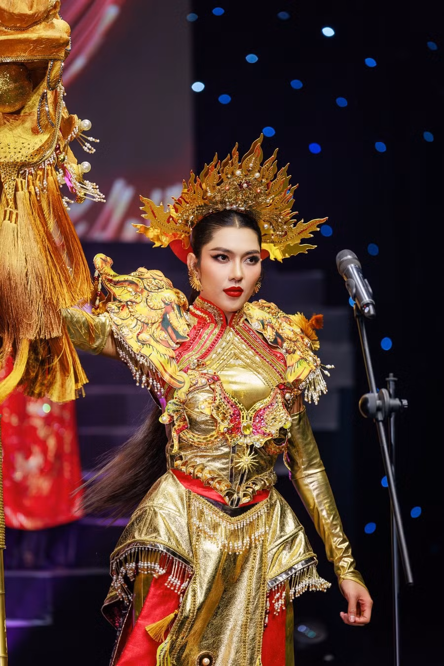 Á hậu 2 An Nhi