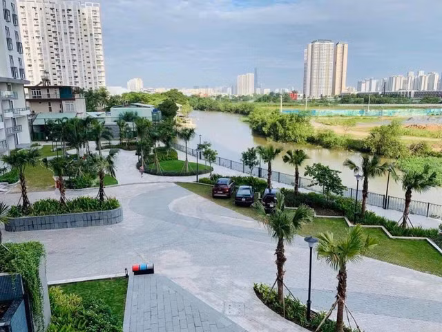 Nhiều kiến nghị ngân hàng hỗ trợ về tín dụng, lãi vay. Ảnh: Đình Sơn
