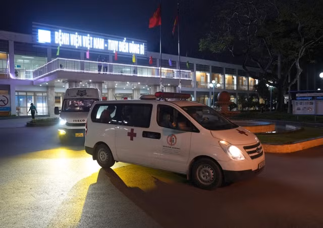 Đến 5 giờ sáng ngày 2-4, tất cả các tạng đã được lấy xong và được khẩn trương vận chuyển tới nơi ghép.