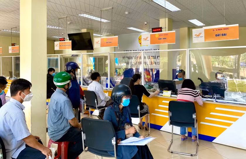 Các sở, ngành của tỉnh luôn nỗ lực cải cách thủ tục hành chính, tạo môi trường đầu tư thông thoáng cho doanh nghiệp, nhà đầu tư. Ảnh: Hà Duy