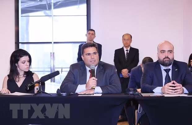 Đại diện doanh nghiệp Brazil phát biểu tại tọa đàm. (Ảnh: Dương Giang/TTXVN) Đại diện doanh nghiệp Brazil phát biểu tại tọa đàm. (Ảnh: Dương Giang/TTXVN)