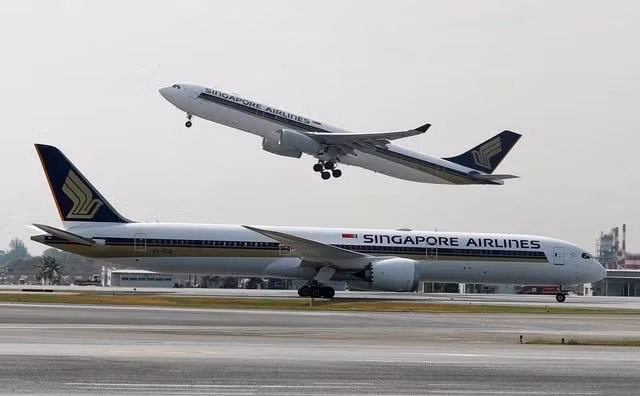Máy bay của hãng Singapore Airlines. Ảnh: REUTERS