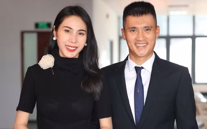 Nữ ca sĩ từng khoe được chồng cho hơn 40 tỷ đồng để tiêu vặt.