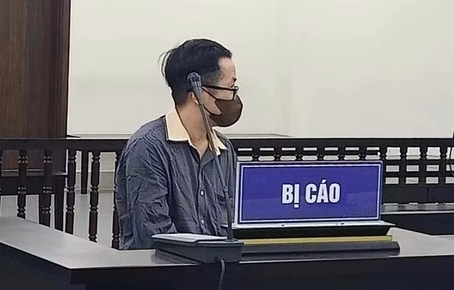 Bị cáo Duy Đức Tuấn tại tòa. Ảnh: Phúc Bình