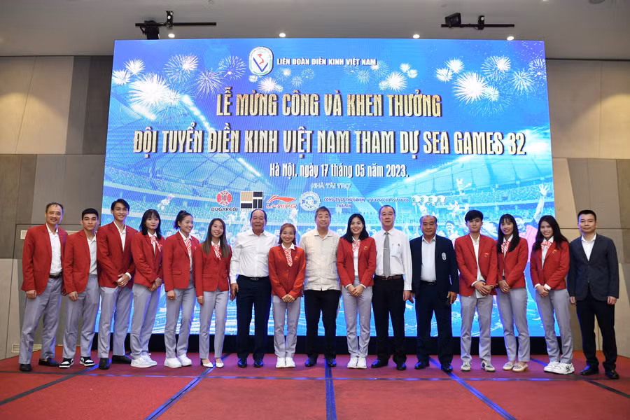 Đội điền kinh Việt Nam. Ảnh: Trường Hiếu Đội điền kinh Việt Nam. Ảnh: Trường Hiếu
