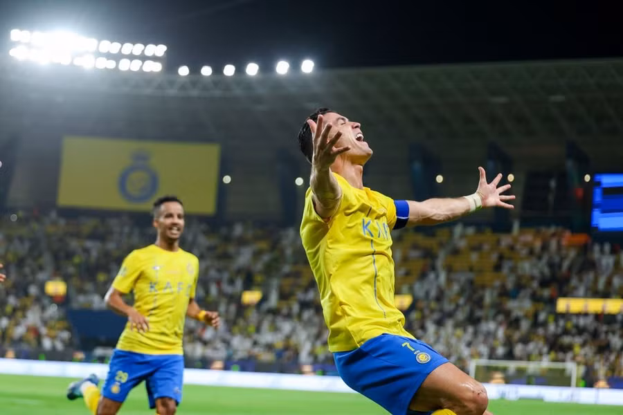 Ronaldo liên tiếp lập kỷ lục dù đã bước sang tuổi 39. (Nguồn: Getty Images)