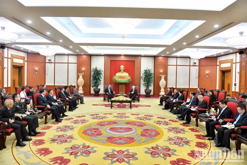 Quang cảnh buổi tiếp tại Trụ sở Trung ương Đảng. (Ảnh: ĐĂNG KHOA) Quang cảnh buổi tiếp tại Trụ sở Trung ương Đảng. (Ảnh: ĐĂNG KHOA)
