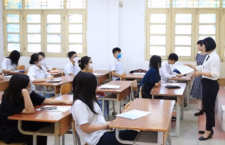 Các thí sinh tham dự kỳ thi tốt nghiệp THPT năm 2023. (Ảnh minh họa) Các thí sinh tham dự kỳ thi tốt nghiệp THPT năm 2023. (Ảnh minh họa)