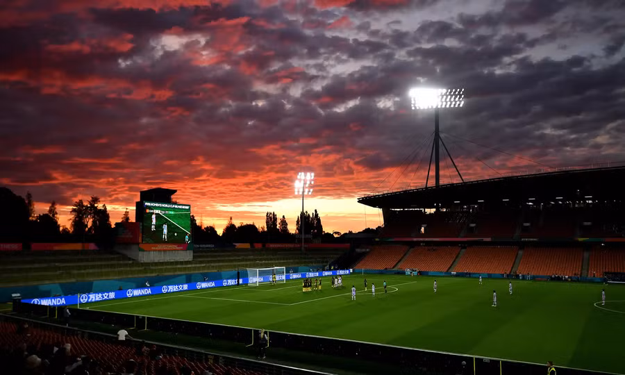 Chiêm ngưỡng sân đấu tiếp theo của đội tuyển nữ Việt Nam tại World Cup - Ảnh 5. Sân Waikato được đánh giá là sân đấu thể thao có không khí cuồng nhiệt nhất tại New Zealand. Ảnh: AFP