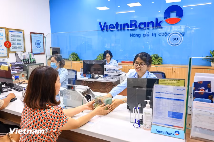 VietinBank là 1 trong 4 ngân hàng thương mại được Ngân hàng Nhà nước chỉ định bán vàng trực tiếp cho người dân. (Ảnh: Vietnam+)