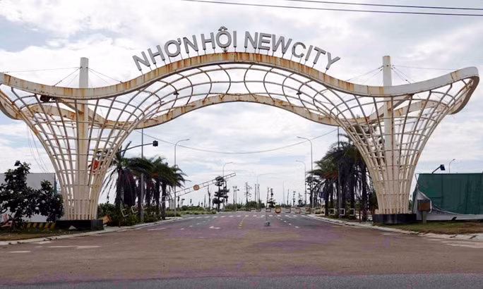 Dự án Đầu tư phát triển đô thị tại các Phân khu 2, 4, 9 thuộc Khu đô thị du lịch sinh thái Nhơn Hội, do Công ty CP Phát triển bất động sản Phát Đạt làm chủ đầu tư