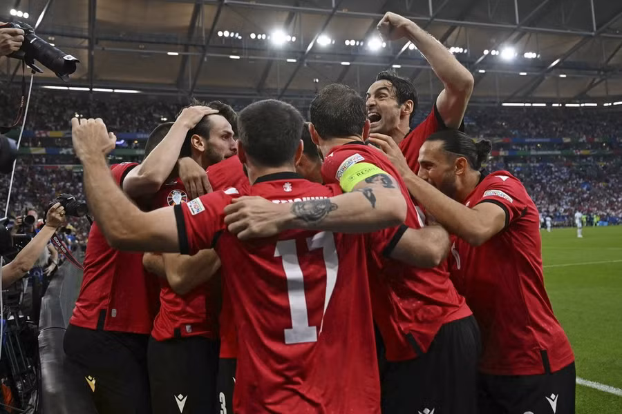 Gruzia liệu có thể tiếp tục làm nên địa chấn ở EURO 2024? (Ảnh: AFP/TTXVN)