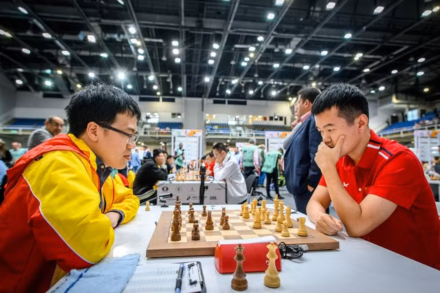 Lê Quang Liêm đối đầu nhà vô địch thế giới Ding Liren