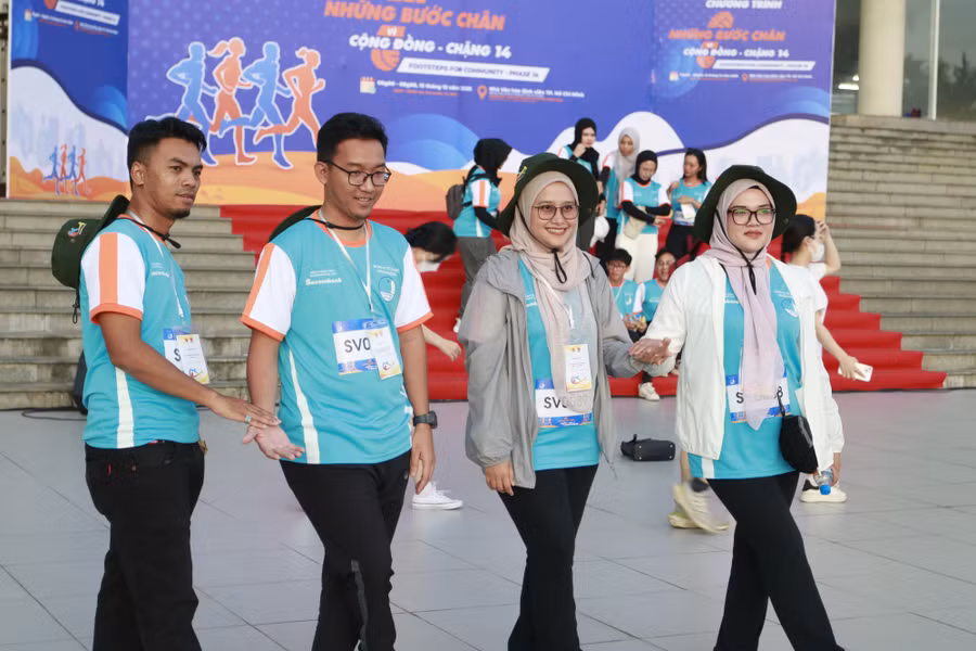Những bạn trẻ đến từ các nước ASEAN và Nhật Bản cũng hào hứng tại giải chạy. Ảnh: TẤN ĐẠT