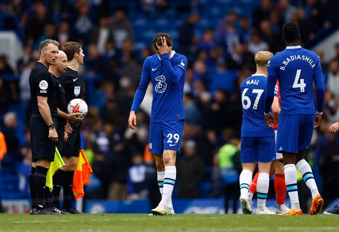Chelsea chìm sâu trong thất vọng Chelsea chìm sâu trong thất vọng