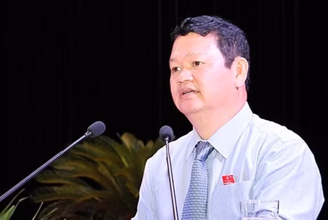 Cựu bí thư Nguyễn Văn Vịnh khi còn tại vị. Ảnh: Cổng TTĐT tỉnh Lào Cai Cựu bí thư Nguyễn Văn Vịnh khi còn tại vị. Ảnh: Cổng TTĐT tỉnh Lào Cai