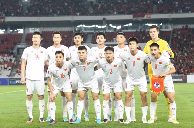 Đội tuyển Việt Nam liên tiếp gặp áp lực từ trận thua 0-1 trước Indonesia Đội tuyển Việt Nam liên tiếp gặp áp lực từ trận thua 0-1 trước Indonesia
