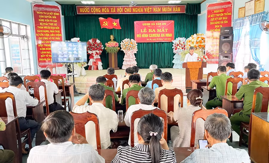 Quang cảnh buổi ra mắt mô hình. Ảnh: Tuyết Mai Quang cảnh buổi ra mắt mô hình. Ảnh: Tuyết Mai