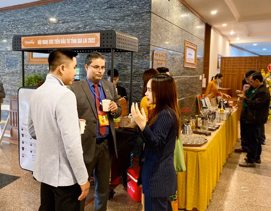 Nhiều doanh nghiệp trong và ngoài nước tìm hiểu cơ hội đầu tư tại Gia Lai. Ảnh: Hà Duy