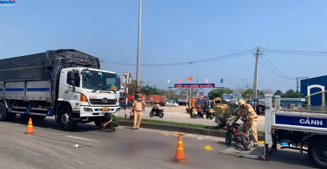 Hiện trường vụ tai nạn. (Nguồn: Báo Quảng Ngãi)