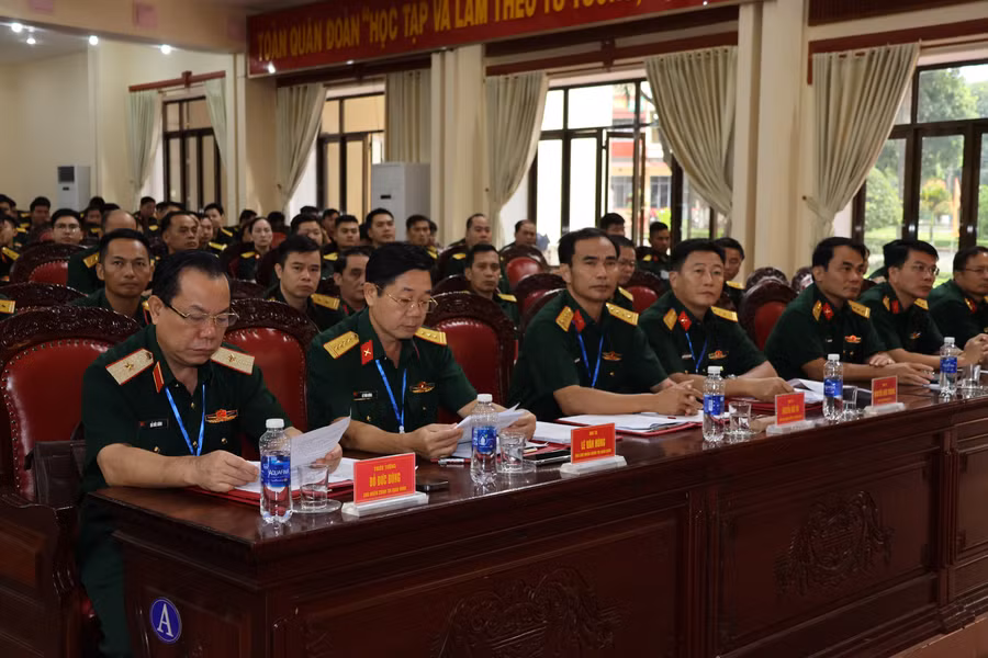 cac-dai-bieu-du-khai-mac-hoi-thi.jpg