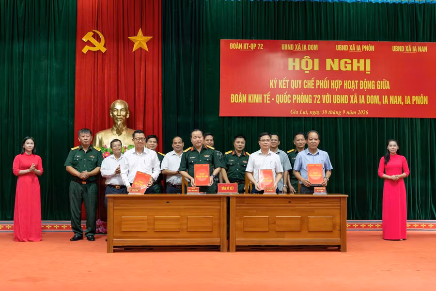 doan-kinh-te-quoc-phong-72-ky-quy-che-phoi-hop-voi-3-xa-bien-gioi.jpg