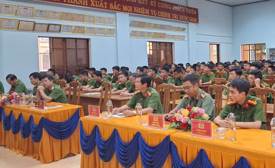 d4623abd7444c01a9955.jpg
