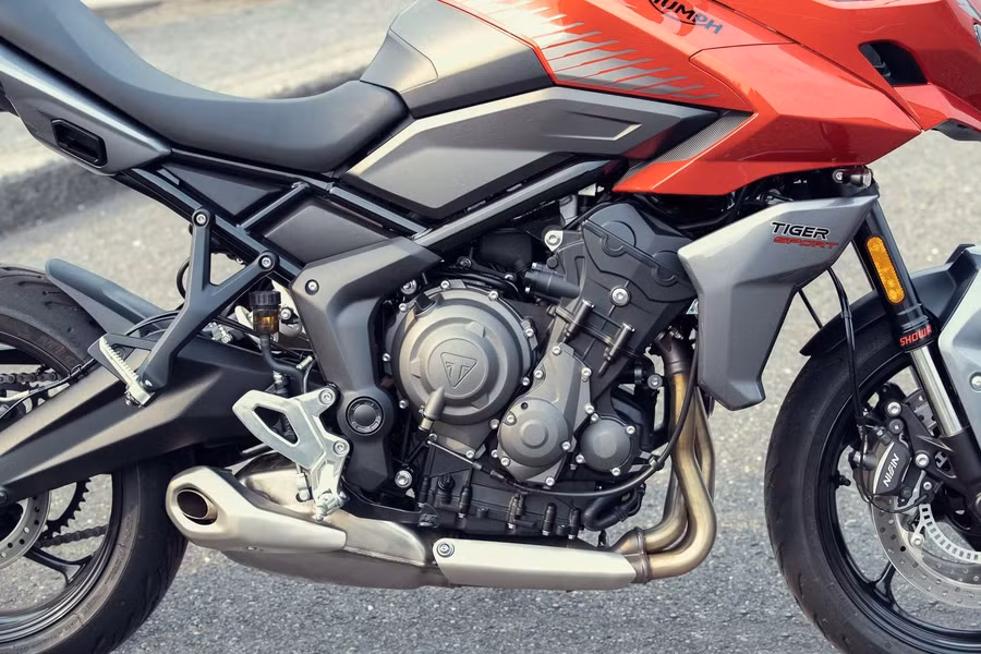 2022-triumph-tiger-sport-660-first-look-sport-touring-adv-adventure-motorcycle-26.jpg