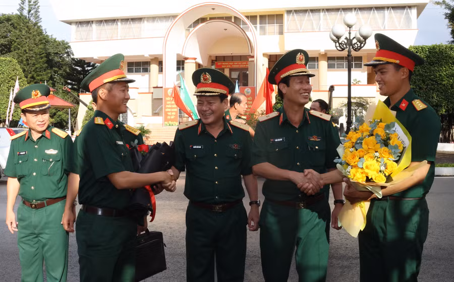 quan-doan-34-xuat-quan-tham-gia-hoi-thao-phong-thu-dan-su-toan-quan-nam-2026.jpg