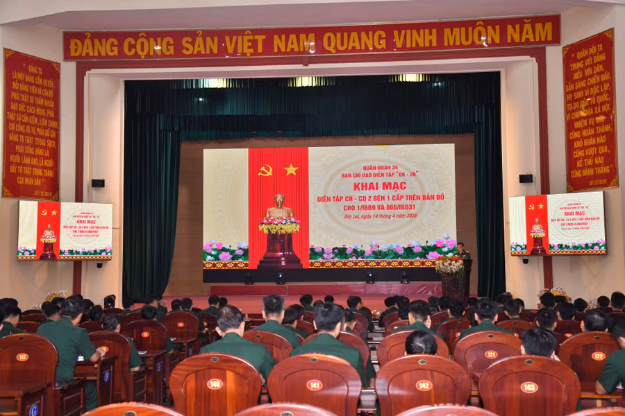 3quang-canh-buoi-khai-mac.jpg