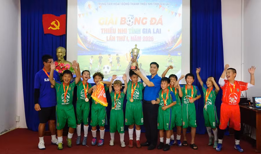 giai-bong-da-boi-loi-thieu-nhi-tinh-gia-lai-nam-2026-4.jpg