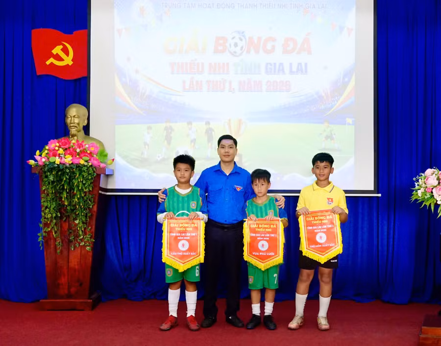 giai-bong-da-boi-loi-thieu-nhi-tinh-gia-lai-nam-2026-1.jpg