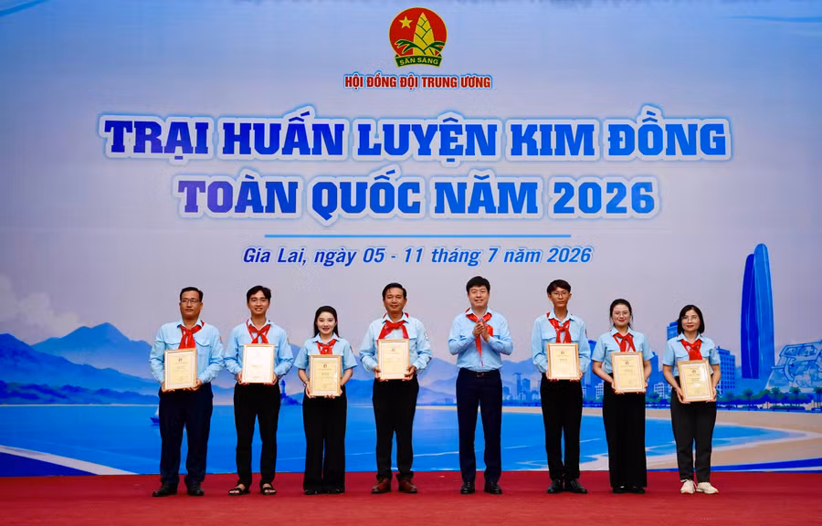 trai-huan-luyen-kim-dong-16.jpg