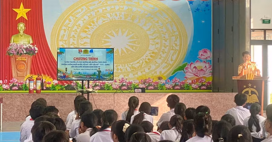 gia-lai-tuyen-truyen-phap-luat-cho-hoc-sinh-5.jpg
