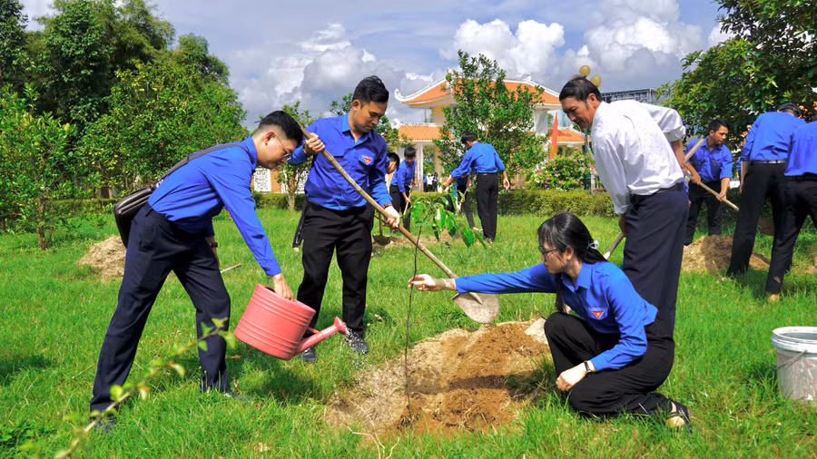 doan-ubnd-tinh-gia-lai-ra-quan-chien-dich-thanh-nien-tinh-nguyen-he-2026-12.jpg