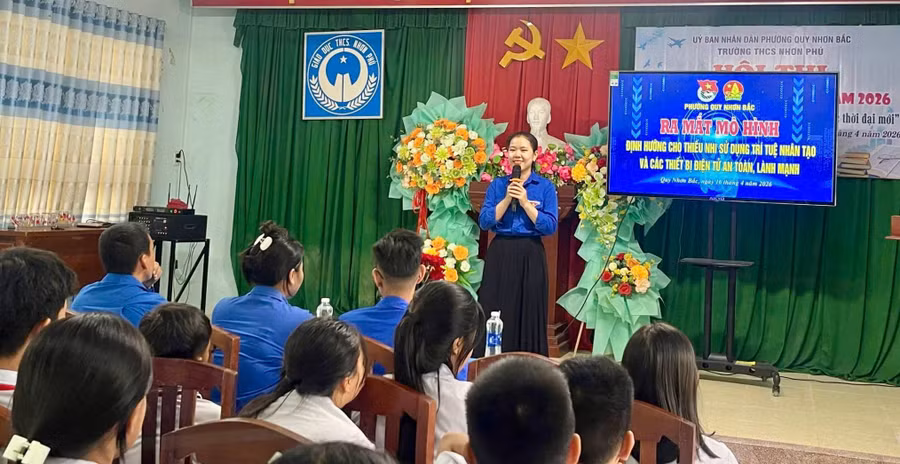 dong-hanh-cung-mang-non-trong-thoi-dai-so-4.jpg