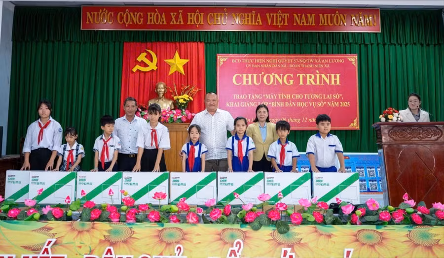 xa-an-luong-trien-khai-lop-binh-dan-hoc-vu-so-1-1403.jpg