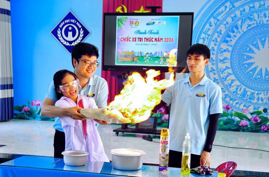 chiec-xe-tri-thuc-4.jpg