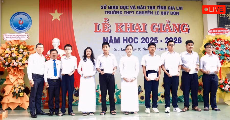 z6978441812023-d06036d5eb0fba39992ac2dc59585844-45.jpg