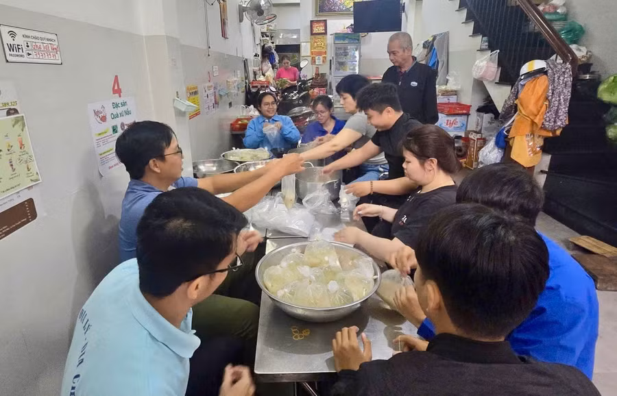 song-dep-giua-dong-nuoc-lu-11.jpg