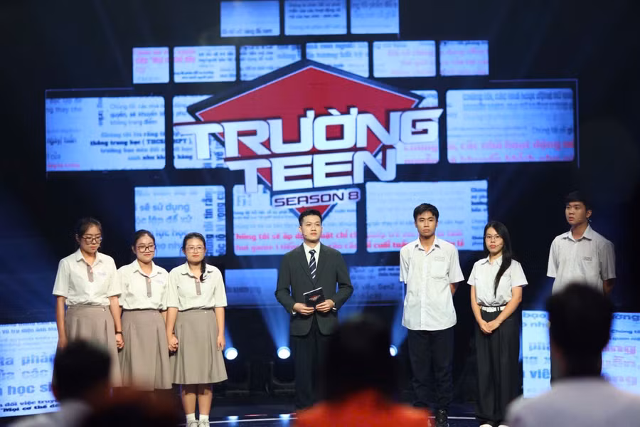 thpt-chuyen-lequydon-quan-quan-truong-teen-2025-3.jpg