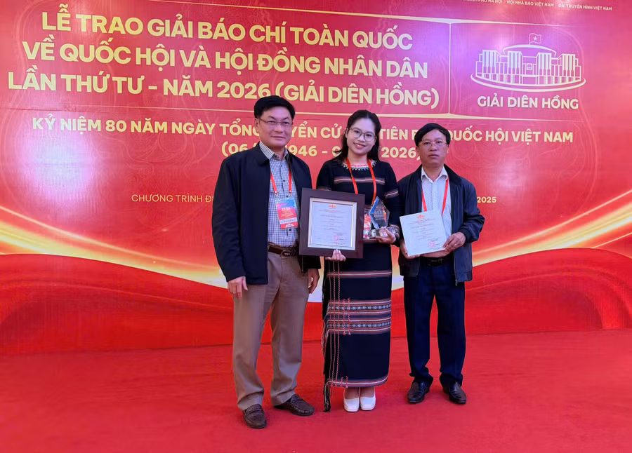 dien-hong-dai-bieu-gl.jpg