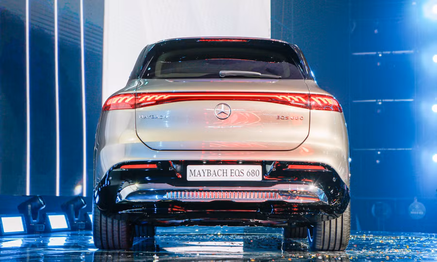 maybach-eqs-680-suv-vne-1670-8-5724-5727-1728552139-3333.jpg