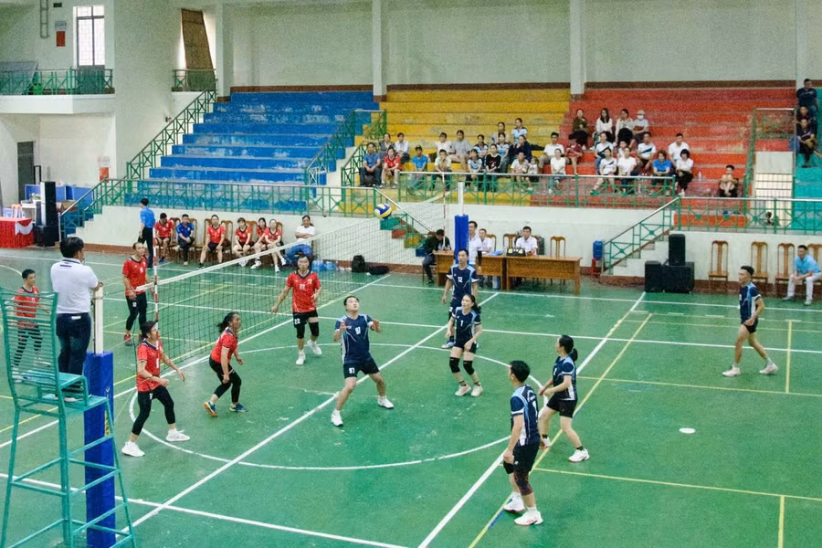 an-khe-giai-bong-chuyen-cong-doan.jpg
