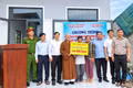 Trao mái ấm, tiếp sức gia đình khó khăn