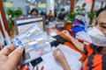 Bệnh viện được đề xuất tự tra cứu dữ liệu, người dân không phải xuất trình giấy tờ khi khám BHYT